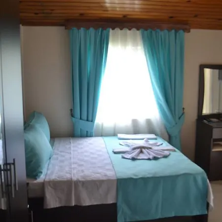 Hotell Mavi 3*