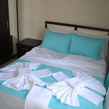 Hotell Mavi 3*