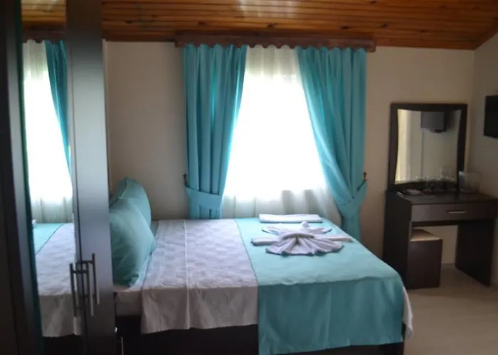 Hotel Mavi 3*